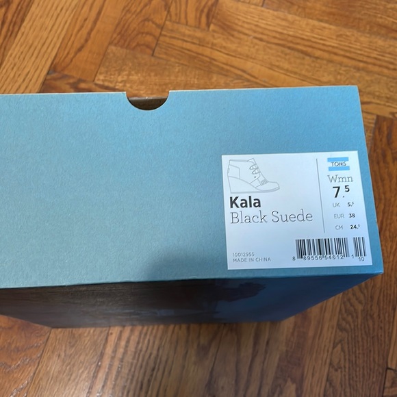 Toms Kaia wedge black suede booties size 7.5 - Picture 4 of 10